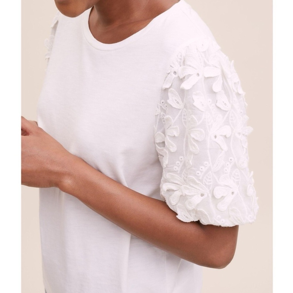 Anthropologie Monike Appliqué Ivory Crochet Floral Puff Sleeve Tee